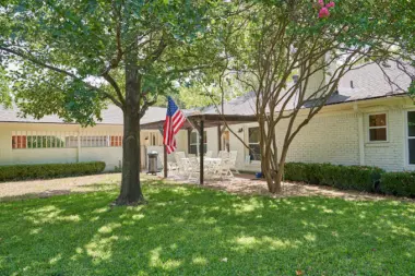 The facilities at Lighthouse Recovery Texas in Dallas, TX 1