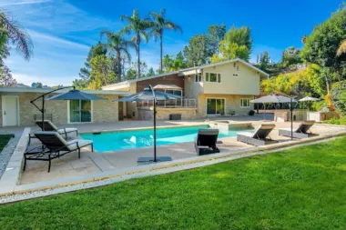 The facilities at Maple Moon in Winnetka, CA 2