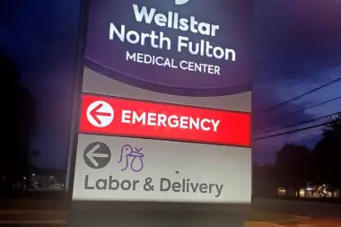 The facilities at North Fulton Regional Hospital in Roswell, GA 3