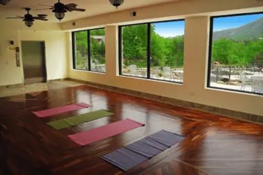 The facilities at Pasadena Villa - Smoky Mountain Lodge in Sevierville, TN 1