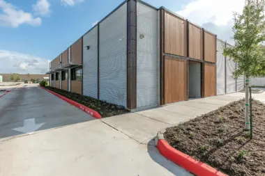 The facilities at Post Oak Club in Houston, TX 4