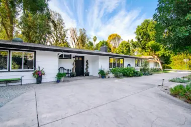 The facilities at Profound Treatment in Los Angeles, CA 4