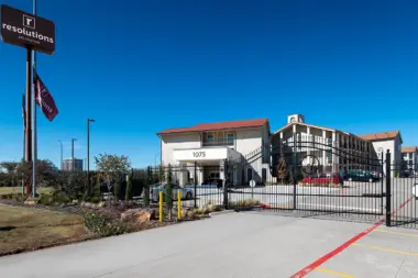 The facilities at Resolutions Arlington in Arlington, TX 3