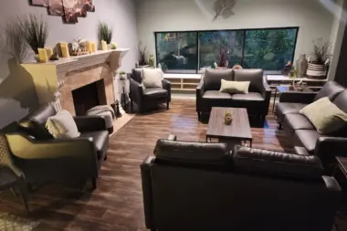 The facilities at Sanctuary Treatment Center Amigo in Tarzana, CA 4