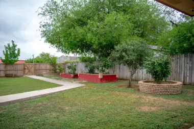 The facilities at SCAN - Serving Children and Adults in Need - Serenidad Recovery Home in Laredo, TX 4