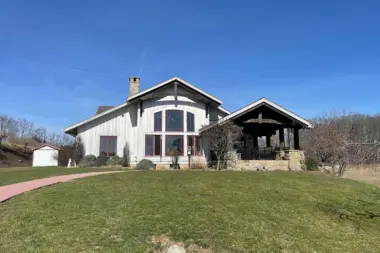 The facilities at Silvermist in Renfrew, PA 5