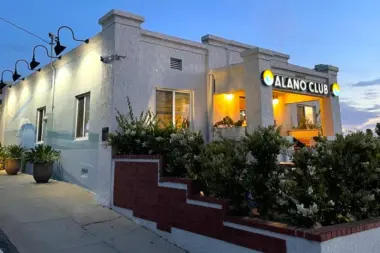 The facilities at South Bay Alano Club in Hermosa Beach, CA 4