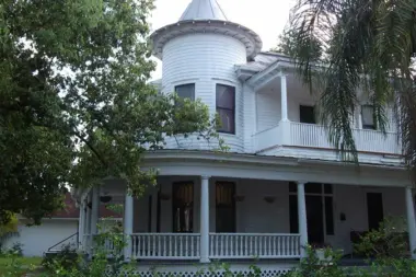 The facilities at Tampa Crossroads - Rose Manor in Tampa, FL 1