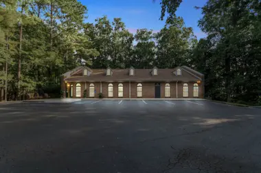 The facilities at The Summit Wellness Group - Roswell in Roswell, GA 4