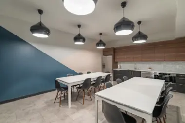 The facilities at Visions Adolescent Treatment Centers in Los Angeles, CA 3