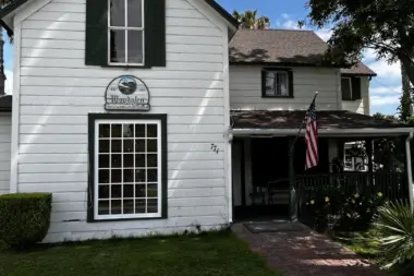 The facilities at Woodglen Recovery Junction in Fullerton, CA 1