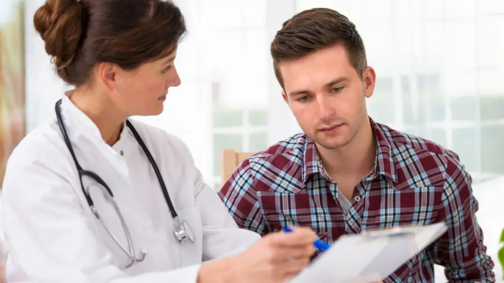 A doctor speaks with a patient during an alcohol withdrawal assessment