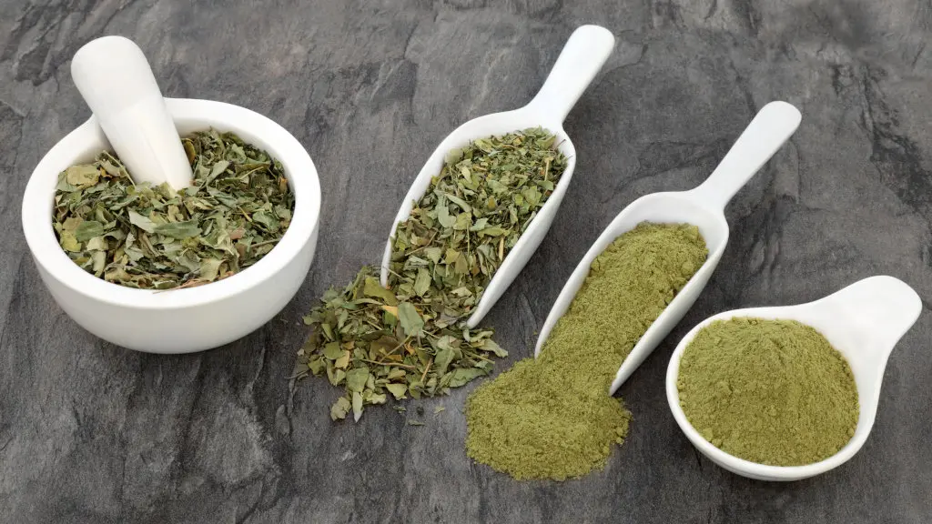 Ground up Moringa herbs, which are a great sorce of thiamine, also known as vitamin B1