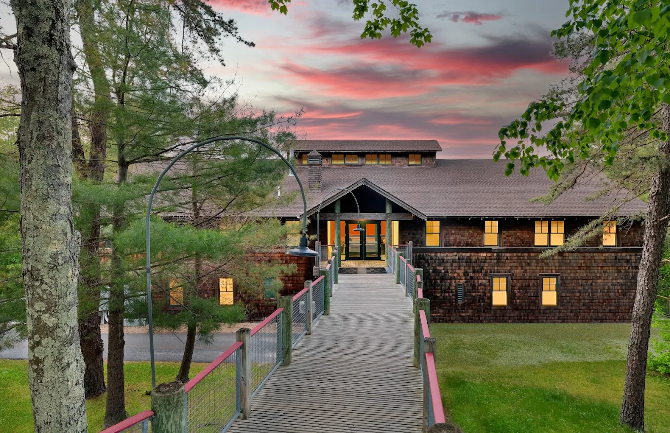 Spring Hill Recovery Center – Massachusetts
