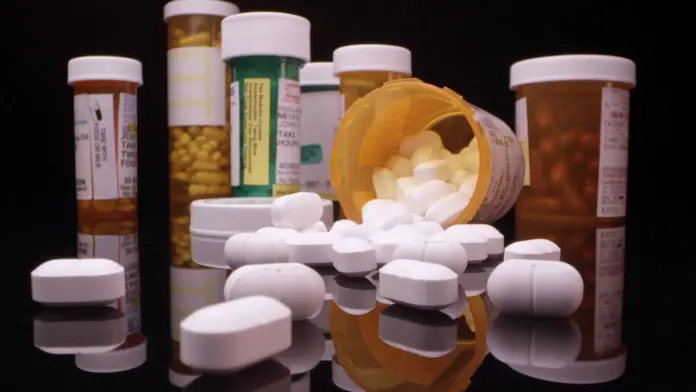 fda reviews opioid rules
